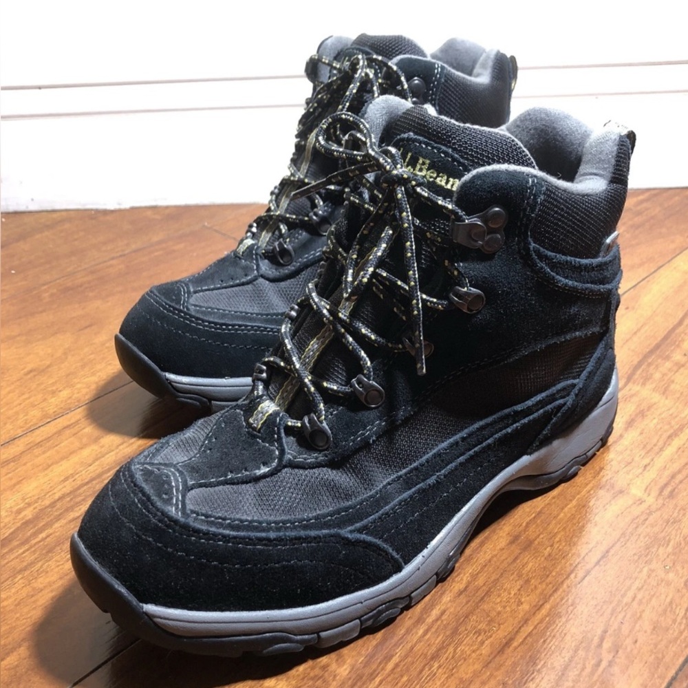 LLBean Primaloft Tek 2.5 Women’s Hiking Winter Boots
8.5 Excellent condition